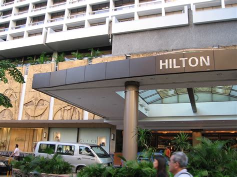 File:Hilton Hotel 2, Singapore, Dec 05.JPG - Wikimedia Commons
