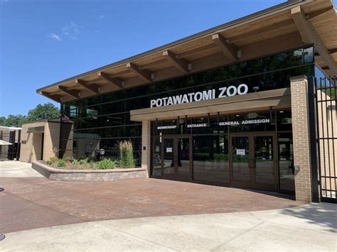 Potawatomi Zoo Entrance - Ancon Construction