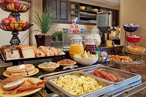 Фото шведского стола (картинок) ⭐ Наслаждайтесь юмором! | Breakfast buffet table, Hotel ...