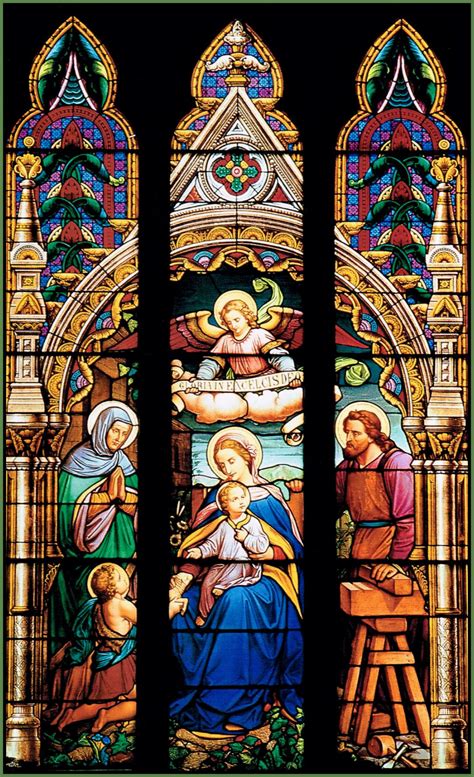 THE HOLY FAMILY taught us how to be a family #StainedGlassNativity | Stained glass church ...