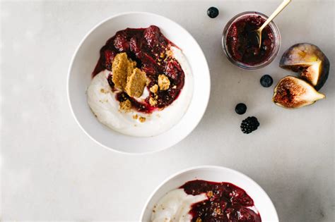 LATE SUMMER FRUIT COMPOTE YOGURT BOWLS WITH OLIVE OIL GRANOLA. | Kale ...