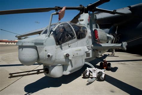 Bell Helicopter Delivers 100th H-1 Helicopter to the US Marine Corps | at DefenceTalk