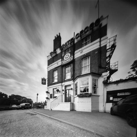 Richmond White Cross | realitysosubtle pinhole camera | Nobuyuki ...