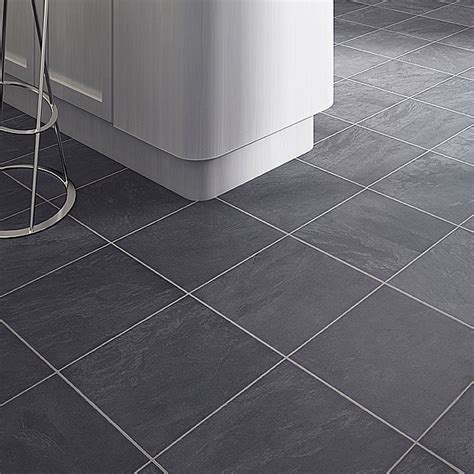 30 magnificent pictures bathroom flooring laminate tile effect