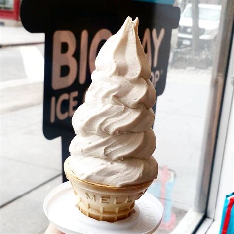 5 American Soft-Serve Ice Cream Shops to Visit This Summer | Vogue