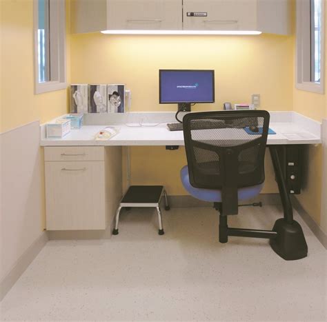 SYSTEMCENTER - Patient room furniture