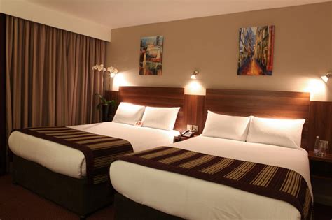 Jurys Inn London Croydon | Get the Best Accommodation Deal - Book Self-Catering or Bed and ...