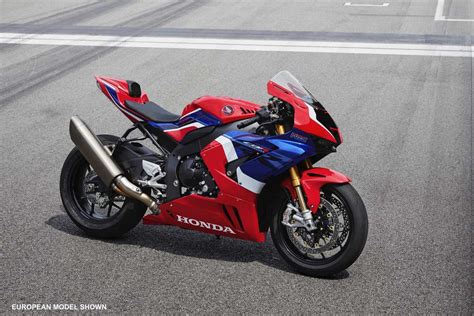 2021 Honda CBR1000RR-R SP Fireblade Review / Specs + NEW Changes Explained!