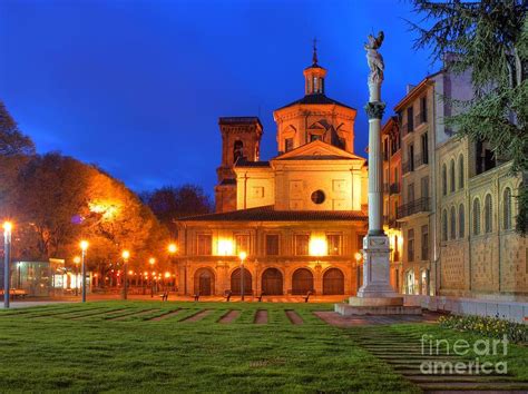 Pamplona Cathedral Photograph by Alfredo Rodriguez - Fine Art America