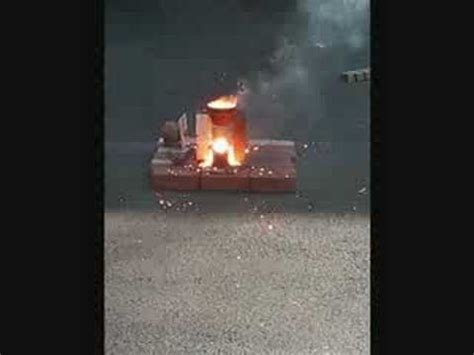 Thermite Experiment (240g) Burning Through Steel - YouTube