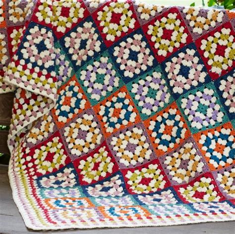 20+ Free Granny Square Blanket Patterns to Crochet ⋆ Crochet Kingdom