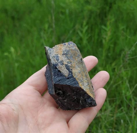 Black quartz crystal Black quartz stone Raw black quartz | Etsy