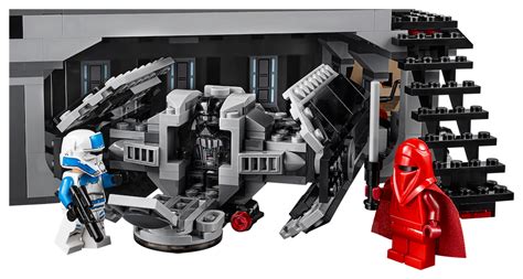 LEGO Reveals New "Star Wars" Darth Vader Castle Set