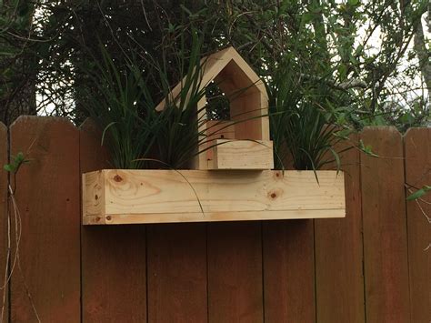 Cardinal bird house #birdhousetips | Unique bird houses, Cardinal bird house, Bird house plans