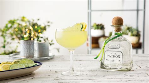 3 Easy National Margarita Day Recipes You Can Make Tonight | Glamour