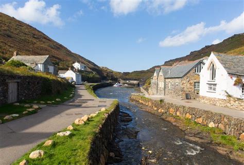 The 7 magical cornish villages and towns so beautiful they belong in a ...