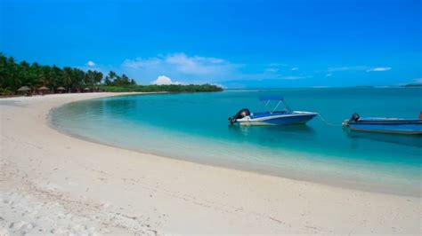 Top 8 Lakshadweep Beaches for a Tranquil Getaway and Thrilling Venture