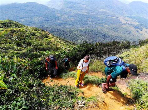 Trekking in Sri Lanka, Trekking Tours in Sri Lanka, Knuckles mountains trekking tours, Horton ...