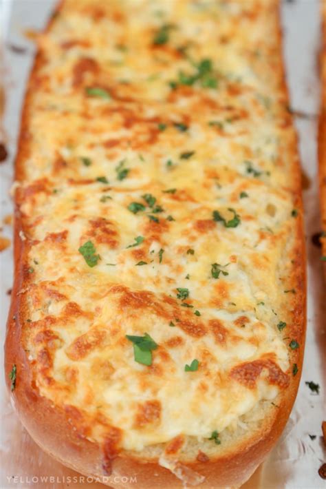 Cheesy Garlic Bread | The Best Homemade Garlic Bread Recipe