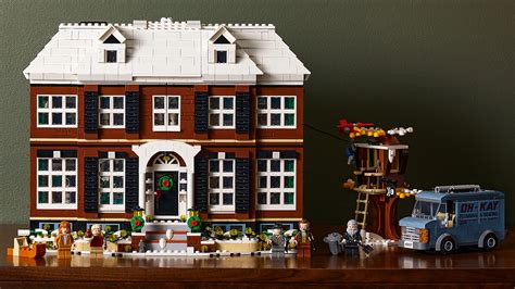 Lego reveals 3,955-piece 'Home Alone' set — here’s how much it’ll cost ...