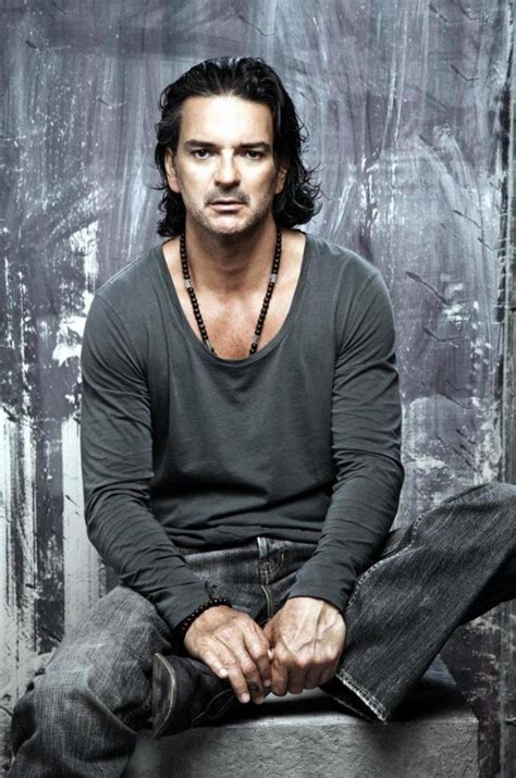 Ricardo Arjona Biography, Age, Height, Weight, Family, Wiki & More | Ricardo arjona, Arjona ...