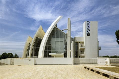 Jubilee Church | designed by Richard Meier. Rome www.faceboo… | Flickr