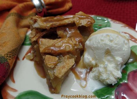 Southern Living's Skillet Caramel Apple Pie - Pray Cook Blog