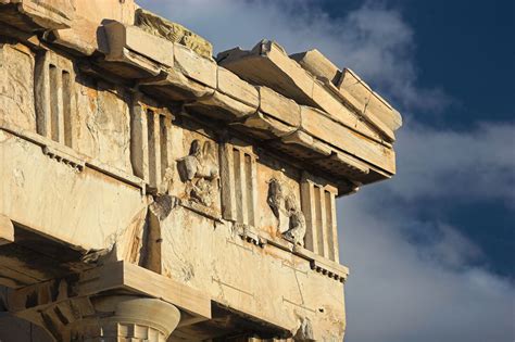 DORIC FRIEZE of the Parthenon. The Parthenon WEST Metopes - the west ...