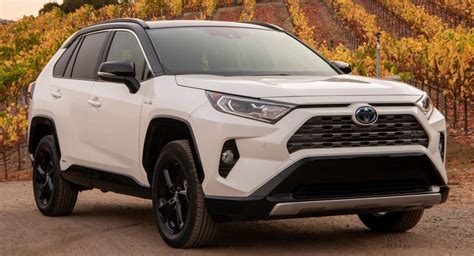 Toyota RAV4 Gains New Hybrid XLE Premium Trim For 2021 | Carscoops