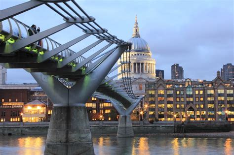 Millennium Bridge, London jigsaw puzzle in Bridges puzzles on ...