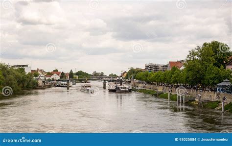 A Sightseeing Boat on the Danube Arrives To Pick Up Tourists Editorial ...