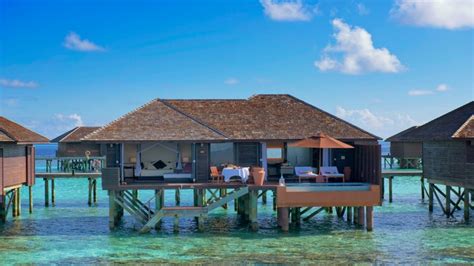 Maldives Deluxe Water Villas - Maldives Accommodation