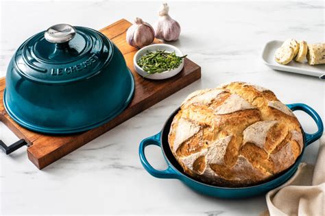 Roasted Garlic and Herb Bread | Le Creuset®