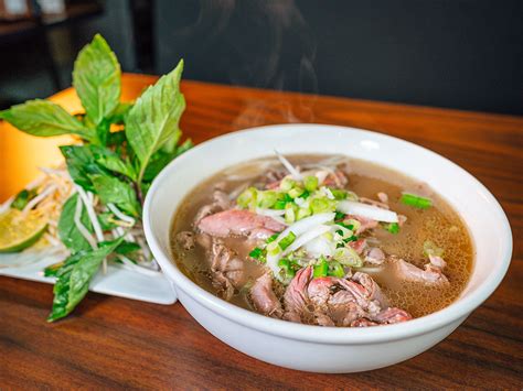 Vietnamese Food: 15 Must-try Vietnamese Dishes | Vietnamnomad