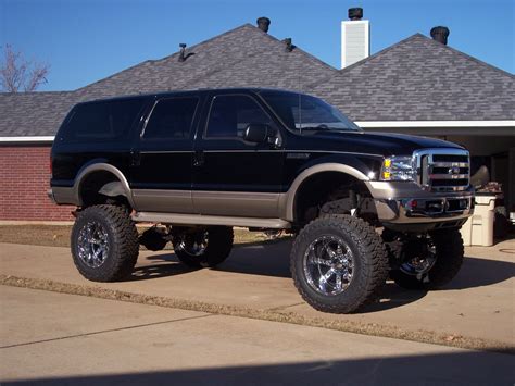 FORD EXCURSION 4X4 - ford-excursion-4x4_key_6.jpg