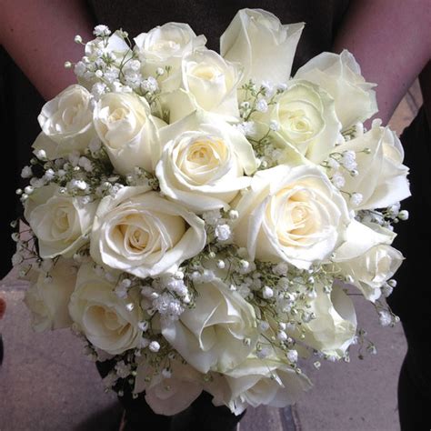 Brides White Rose Bouquet – Alan Brown Flowers