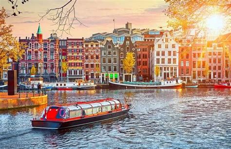 What Places Should You Visit In Amsterdam? - It Teps