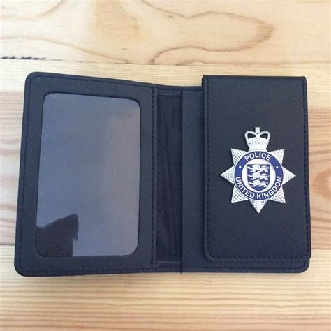 Amazon.co.uk: UK Police Badge