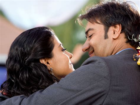 30 Mesmerizing Pictures of Actor Ajay Devgan Kajol Ajay Devgan Romantic ...