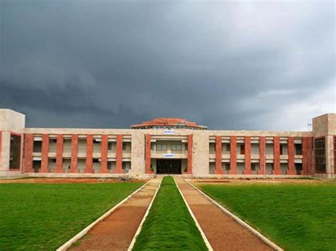 Pre-placement in BITS Pilani: Student bags Rs 45 lakh job offer