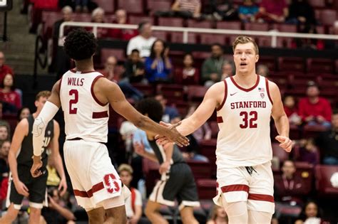 Stanford Cardinal stay unbeaten in Pac-12 men's basketball