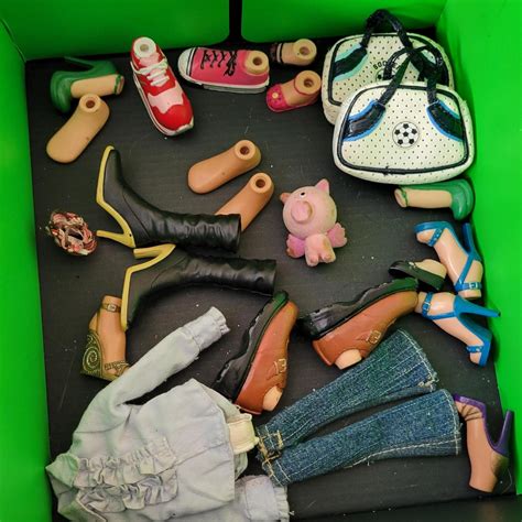 Bratz Doll Lot (updated December 23rd) DM BEFORE... - Depop