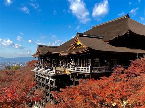 The Allure of Kiyomizu-dera Temple