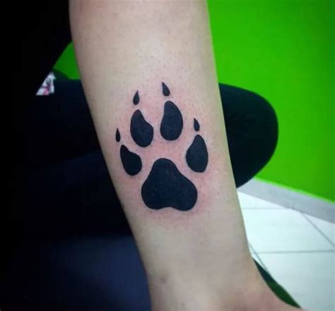 50 Amazing Paw Print Tattoo Ideas for Pet Lovers (2018) - TattoosBoyGirl