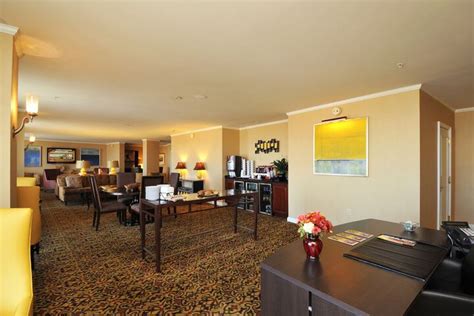 InterContinental Kansas City at the Plaza an IHG Hotel Kansas City | Bookonline.com