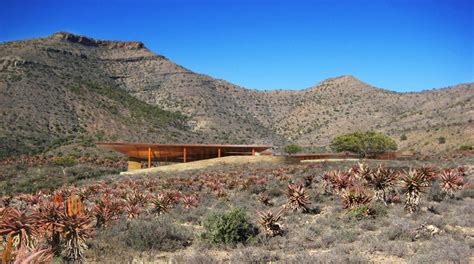 Karoo Wilderness Center / Field Architecture | ArchDaily