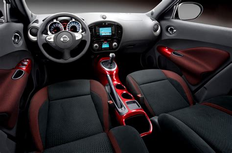 Nissan Juke Interior - Car Body Design