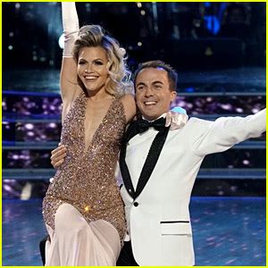 Frankie Muniz Wins Us Over with ‘DWTS’ Finale Dances (Video) | Dancing ...