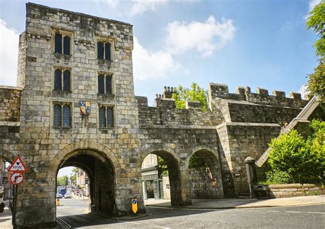 The 10 Best York City Walls Tours & Tickets 2020 | Viator