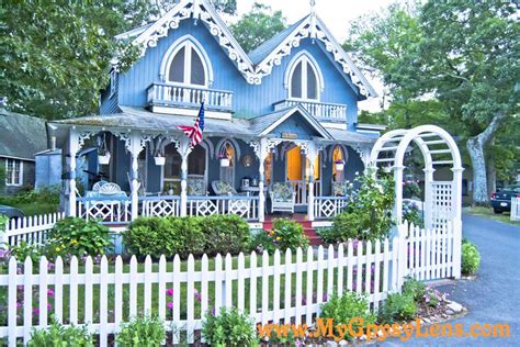 Gingerbread house jack: Gingerbread House Marthas Vineyard